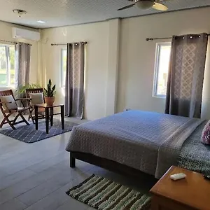 Apartment Tranquility Suites- Feels Like, Choiseul